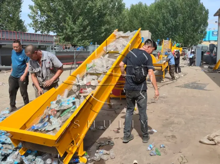 Application du convoyeur à bande escalade