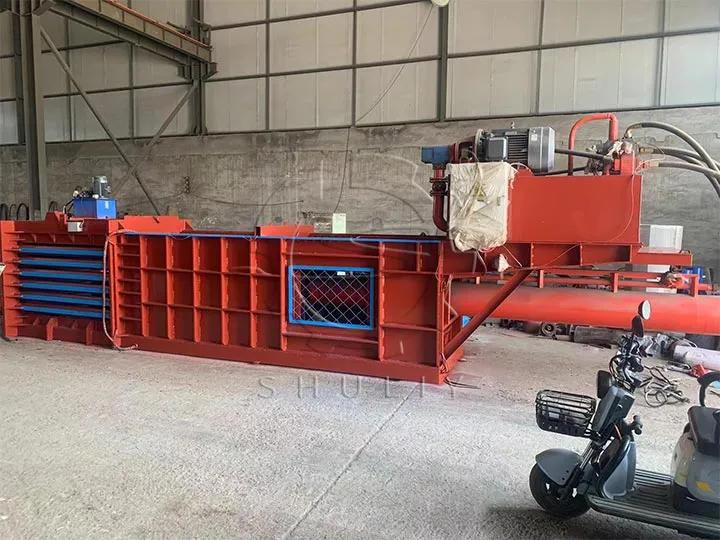 horizontal plastic baling machine