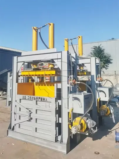 plastic compactor