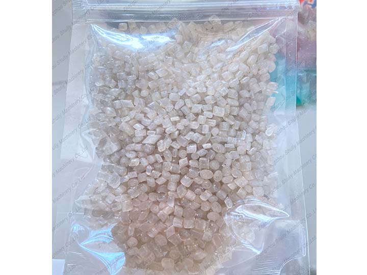 plastic granules by traditional pellet roller cutting machine
