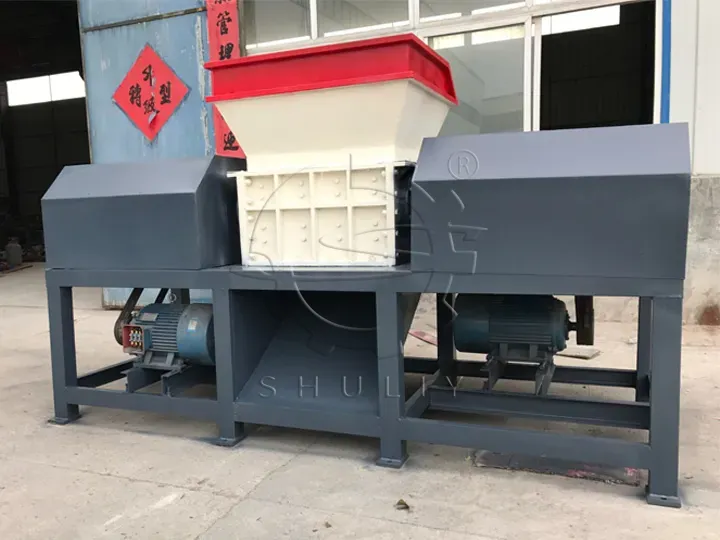 double-shift plastic shredder