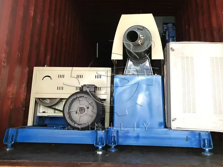 PET pelletizing machine